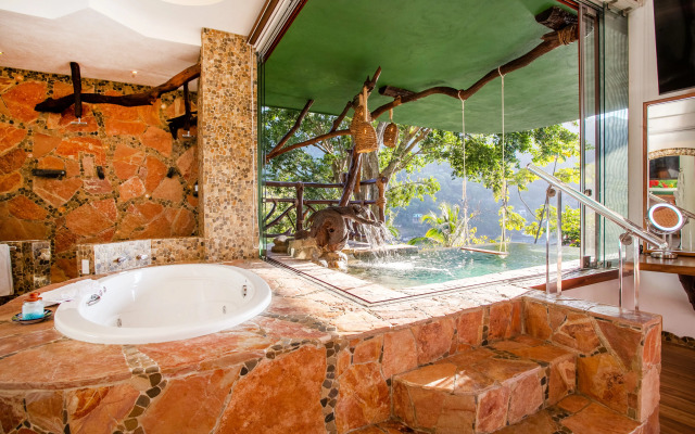 Villa Polinesia Wellness Resort