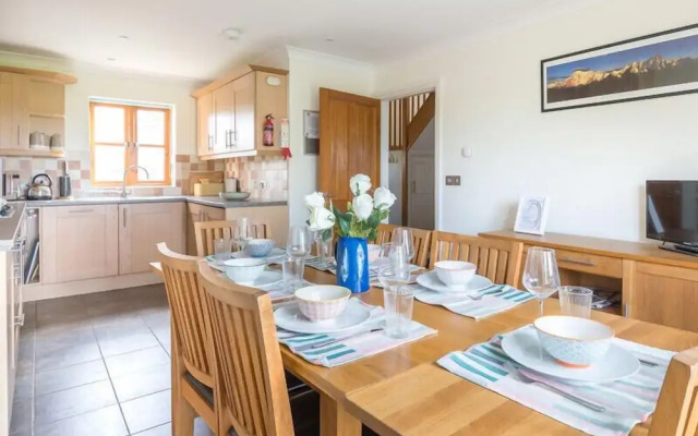 Lundy Cottage