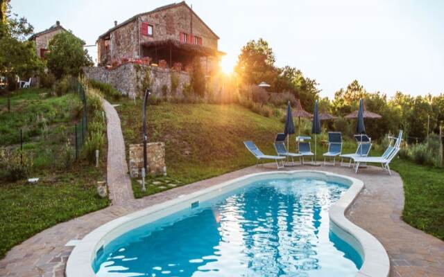 Scenic Holiday Home in Civitella Paganico with Pool