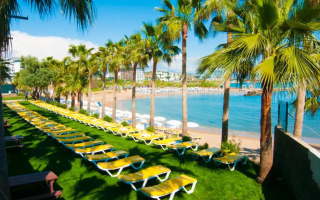 Alonya Beach Hotel