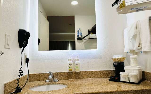 Ramada by Wyndham San Diego Airport