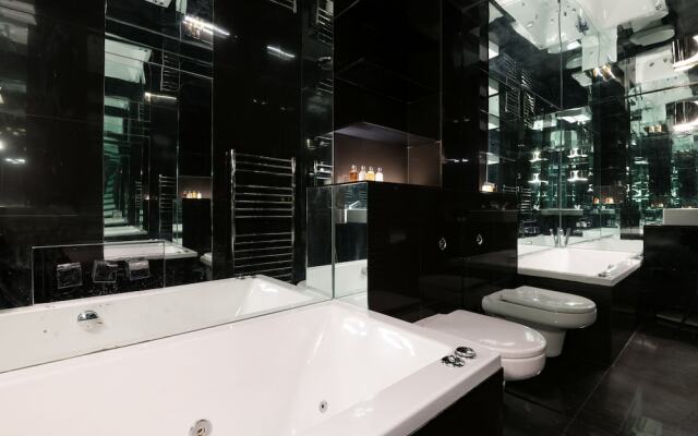 Stunning Paddington Home by Hyde Park