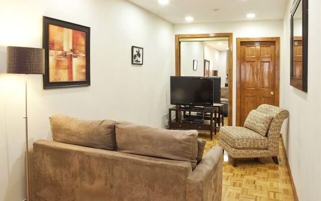 Upper Yorkville Suites