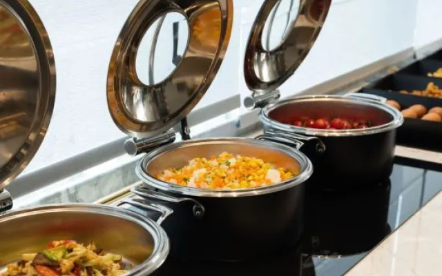 Atour Hotel Urumqi High speed Railway Station North Square – Meal – Urumqi