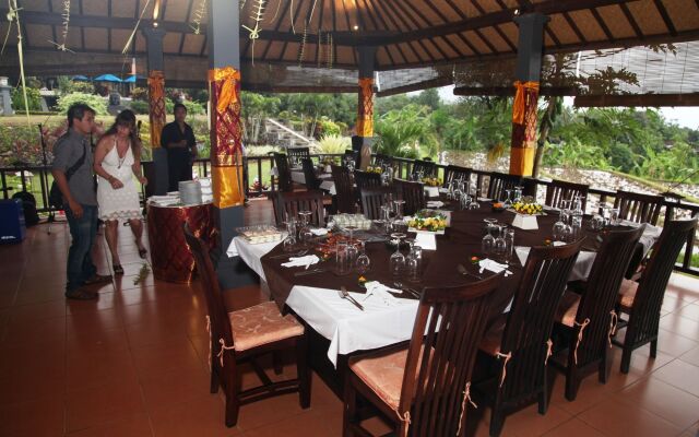 Puri Mangga Sea View Resort & Spa