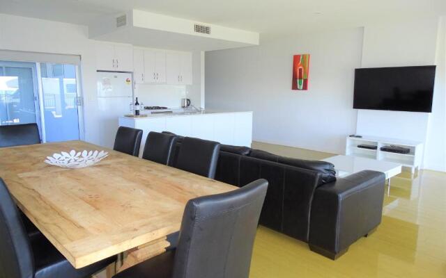 Port Vincent Seaside Apartments - Apartment 1