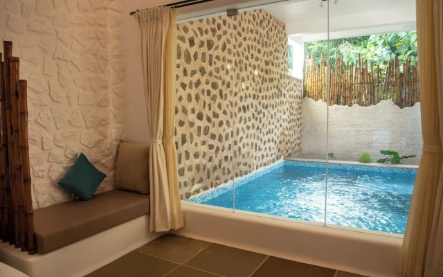 Conch Resort-Luxury Private Pool Suites