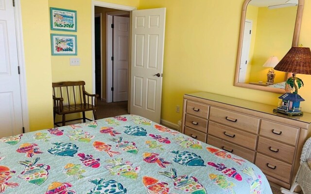 Majak Moments 7 Bedroom Home by RedAwning