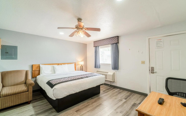 Purple Sage By OYO Snyder TX