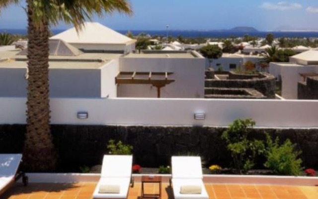 106072 - Villa in Playa Blanca