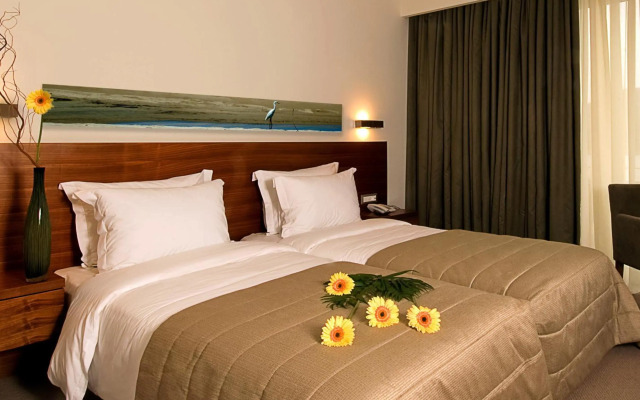 Lucy Hotel