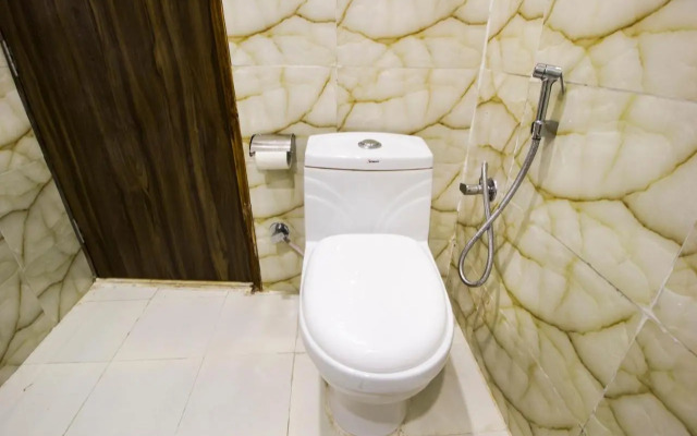 Hotel Platinum-Free Airport Pickup