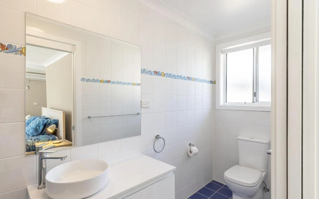 Dolphin Lagoon 196 Soldiers Pt Rd Luxury Escape