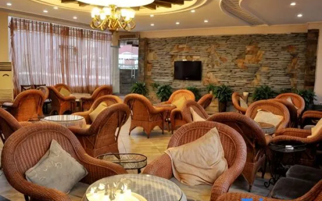 Runfeng Hotel – Restaurant – Meishan