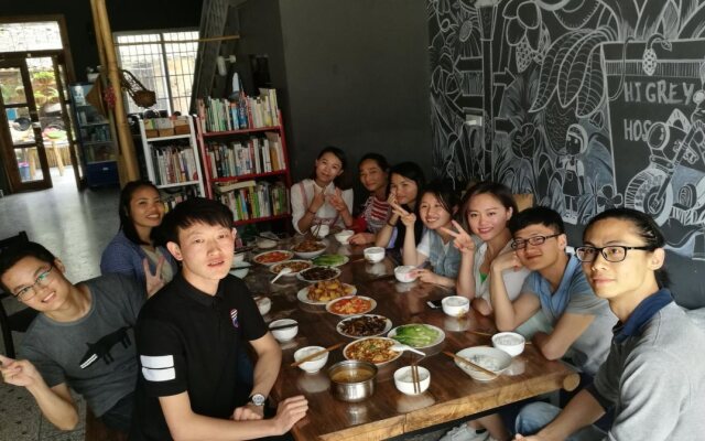 Xingping Hi Grey Hostel