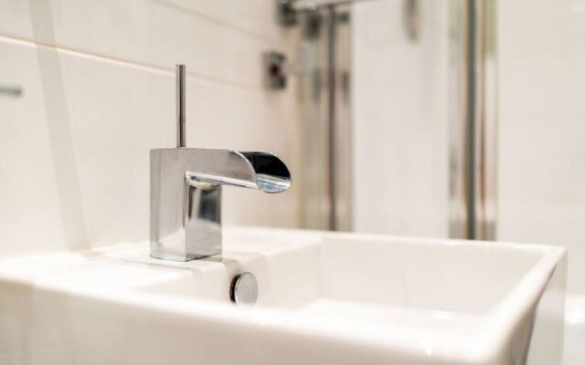 The Palais - Retro Style