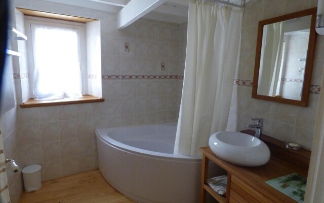 House With 3 Bedrooms in Belcaire, With Enclosed Garden - 6 km From th