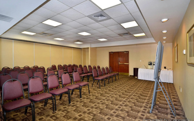 Best Western Plus BWI Airport Hotel / Arundel Mills