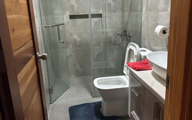 Rudhil's Place Hotel