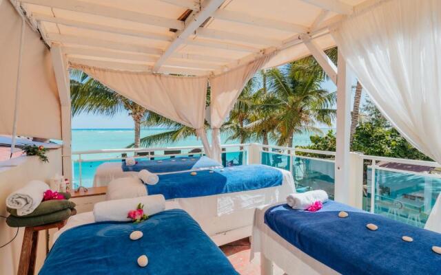 Green Coast Beach Hotel