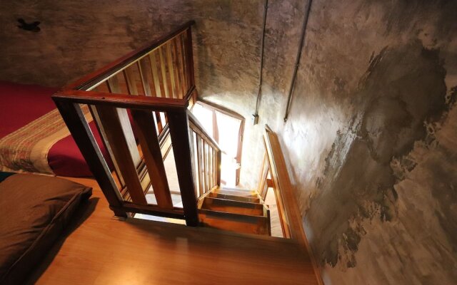 Leafy Greens Clay House