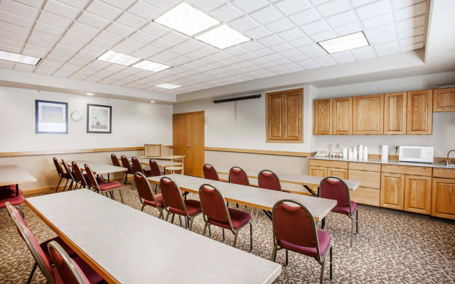 Quality Inn & Suites Bremerton