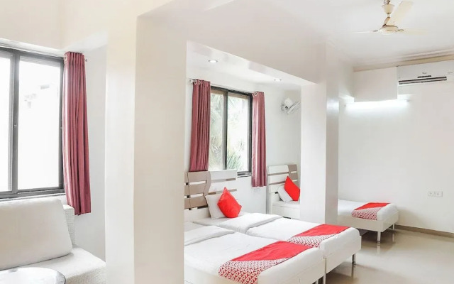 Capital O 15654 Hotel Gajanan Pride