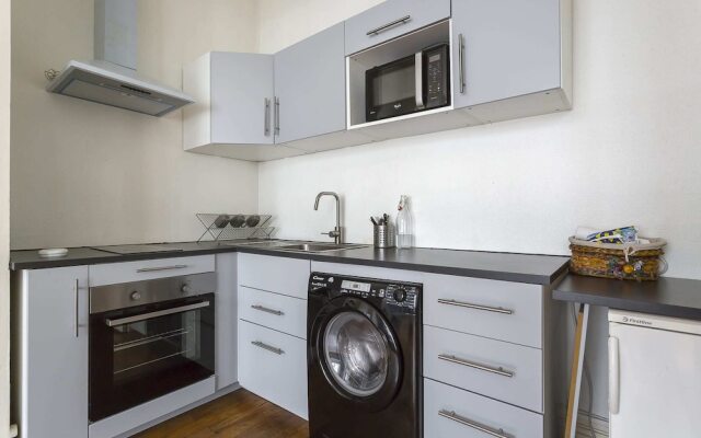 Modern 2 Room Apartment of 38m² - Lyon