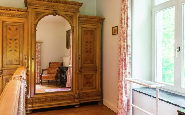 Mansion in Beauplateau Near Forest - фото 4