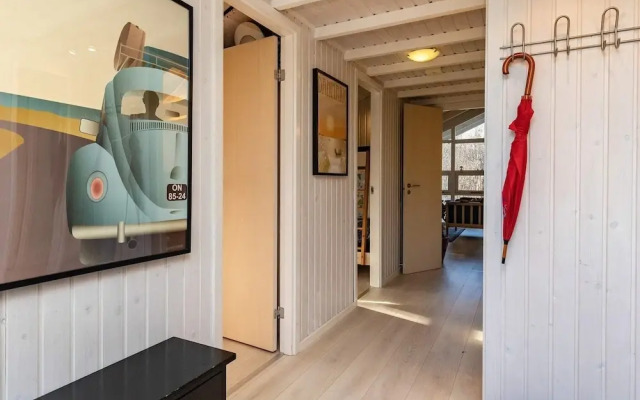 6 Person Holiday Home in Hals