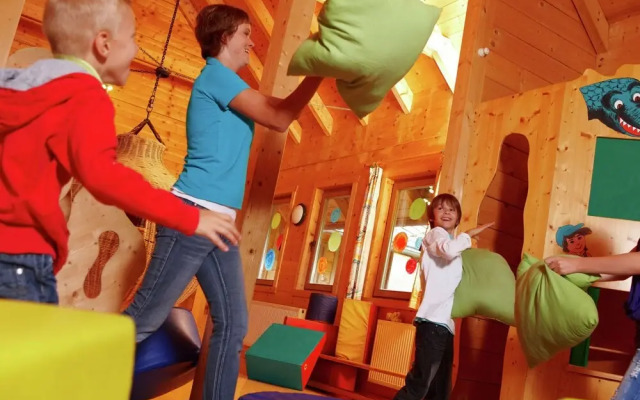 Authentic Apartment in Oberaichwald Near Hiking Area