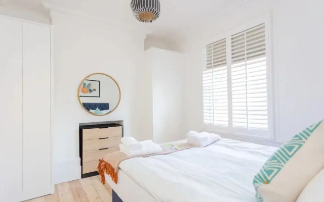 Luxury 2 Bedroom Garden Flat - Hackney