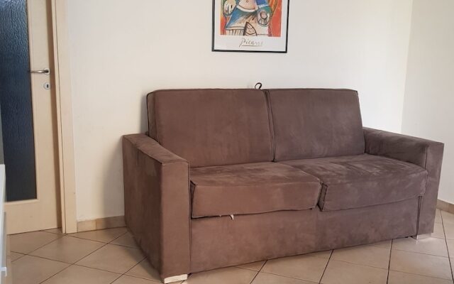 Affitti Giacomo Lenzi 4