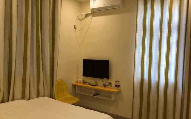Yueqingnian Apartment