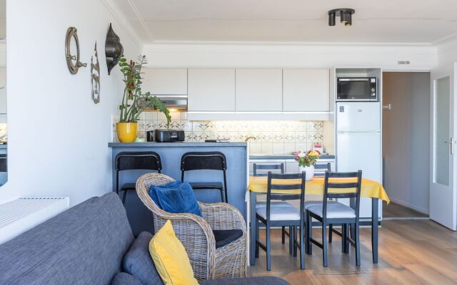 Cosy Apartment With Family