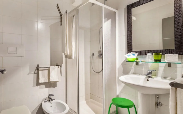 Hibiscus Hotel Residence