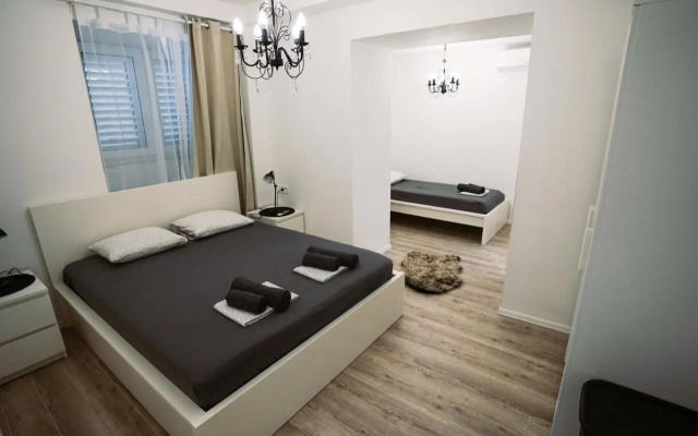 Residence top location apt. 1 Marghareta with sea view