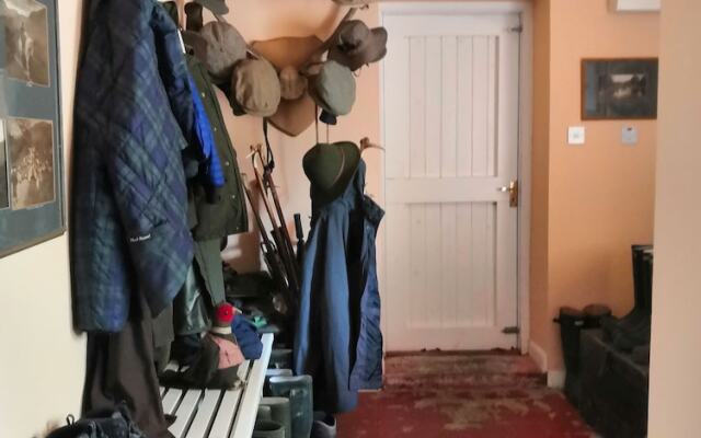 Beautiful 8-bed House in Angus