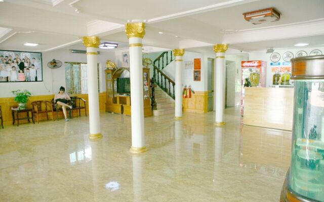 Khach San Thu Nga