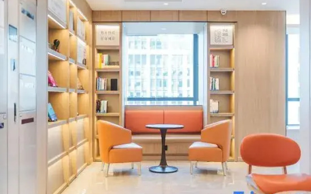 Hanting Hotel Wenjiang Guanghua Park Metro Station