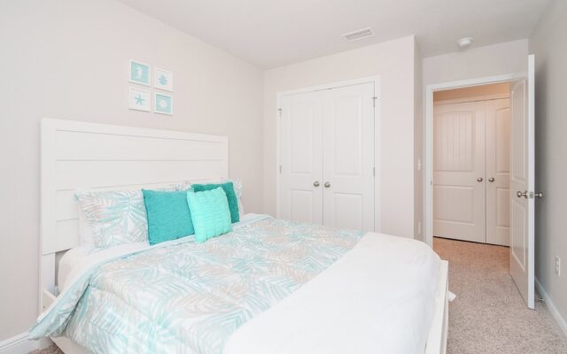 Pride of PCB Modern Townhome With Pool