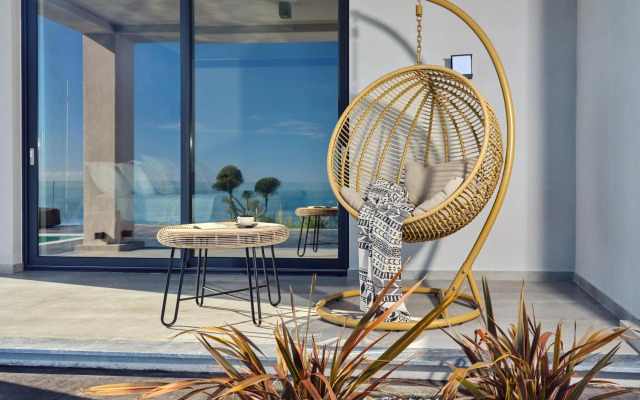 Sueño LUXURY VILLA 180 Iconic Sea View