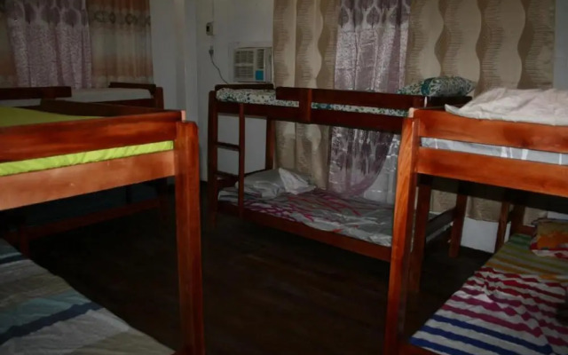 8th Street Guesthouse Sto Nino Cebu - Hostel
