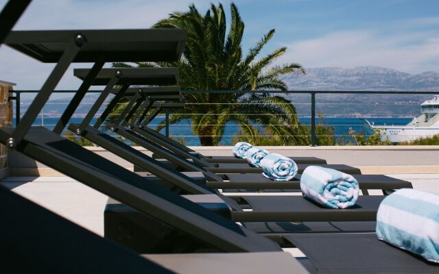 Hotel Osam