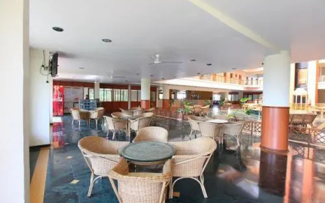 Shilpi Hill Resort