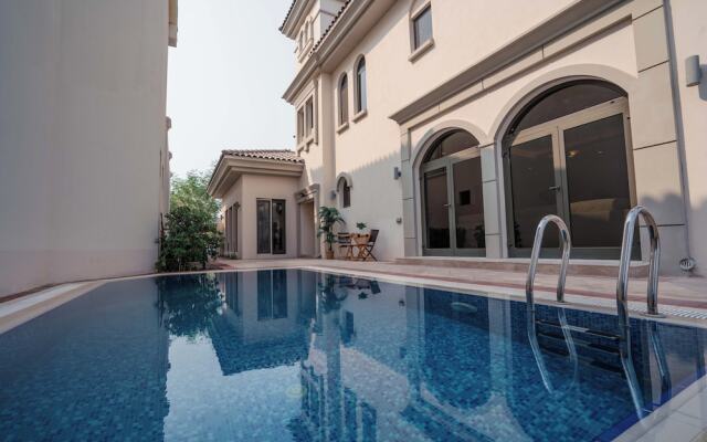 HiGuests - Palm Island