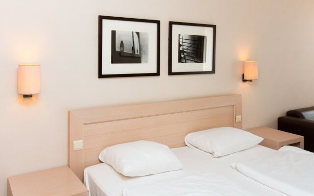 Hotel Aazaert by WP Hotels