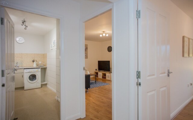 Modern 2 Bedroom Flat in Shadwell