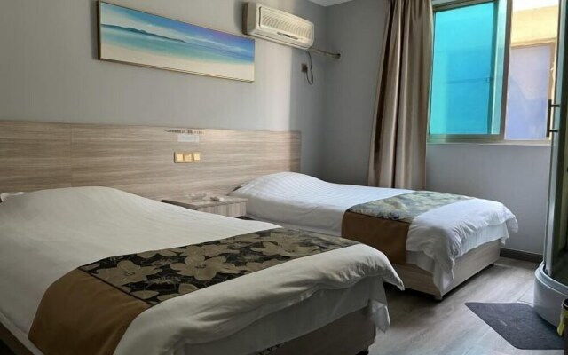 Huguang Hostel
