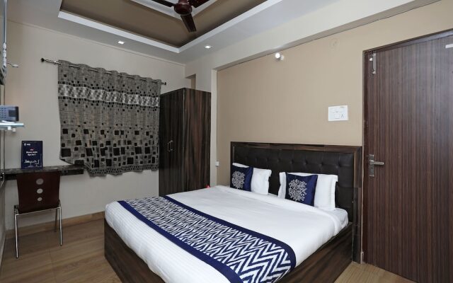 OYO 9665 Residency Inn